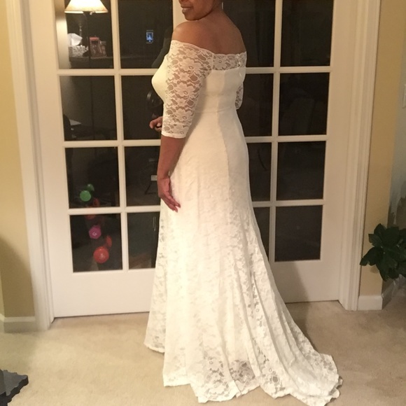torrid Dresses & Skirts - TORRID LACE OFF SHOULDER FIT & FLARE WEDDING DRESS